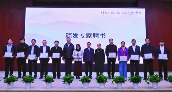 图片 4.jpg 图片 4.jpg