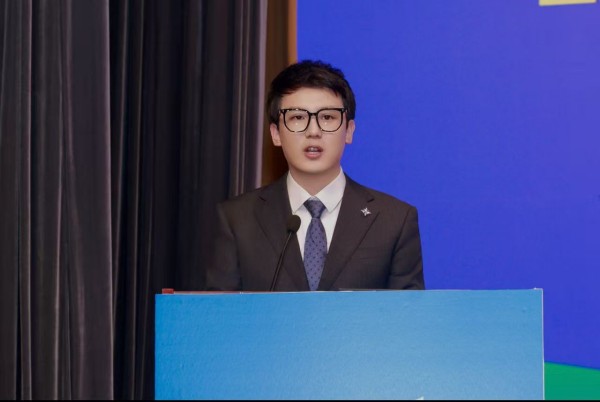 图片 1.jpg 图片 1.jpg