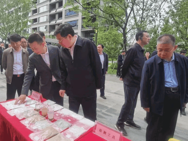 1683273279163409.png 图片 4.png