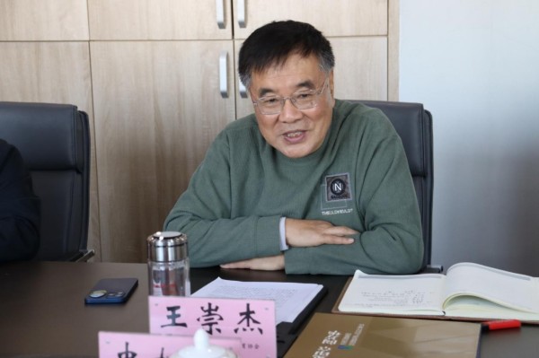 图片 1.jpg 图片 1.jpg